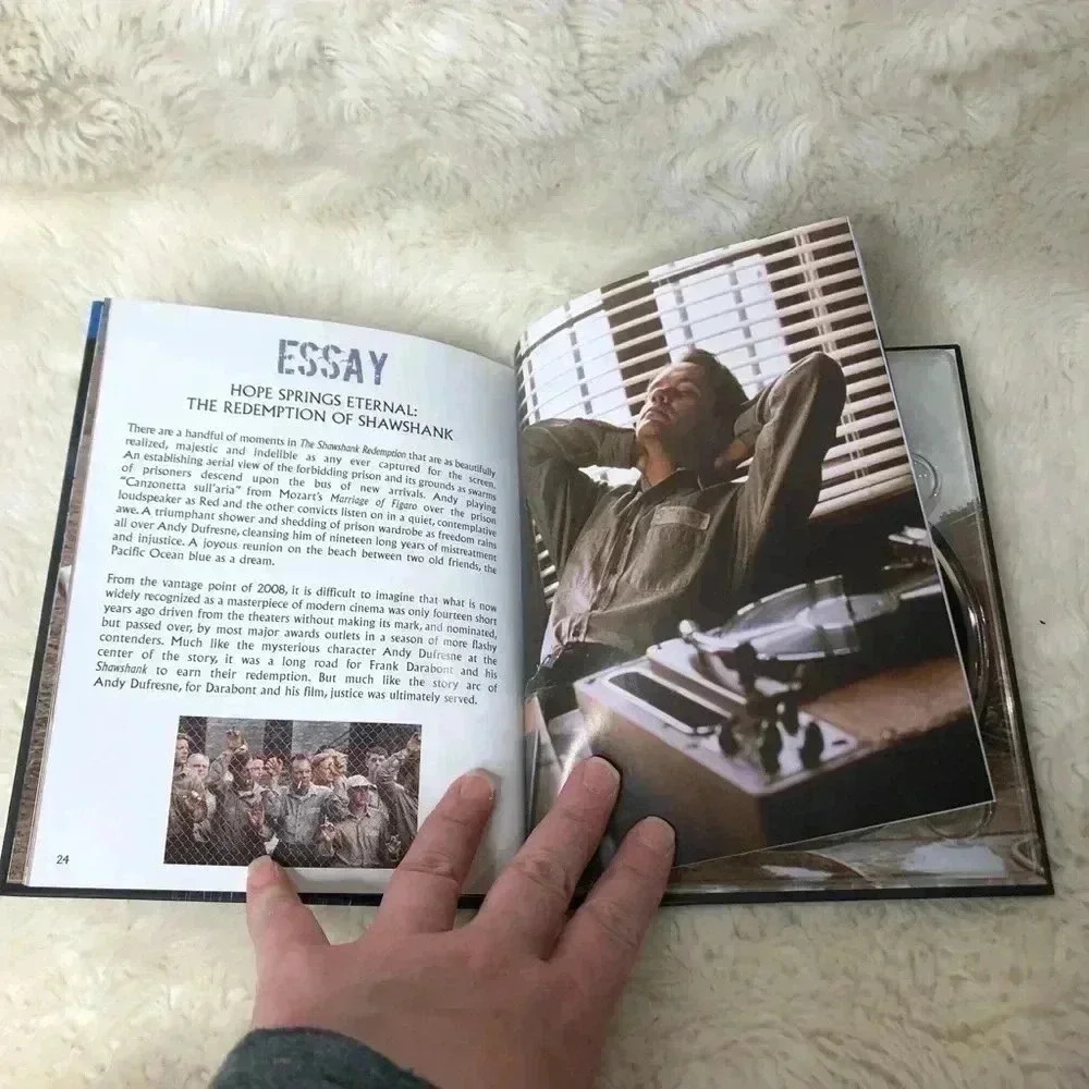 The Shawshank  Redemption Blu-Ray - Picture 4 of 7
